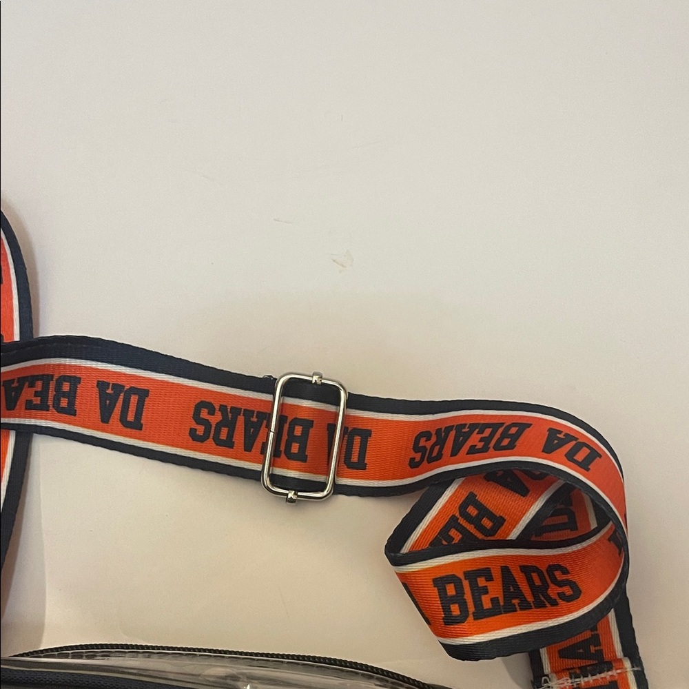 NFL Chicago Bears Embroidered Clear Stadium Crossbody Bag
FOCO HTF "Da Bears” - Picture 4 of 8